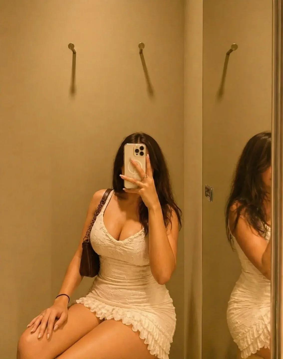 Delhi Punjabi model Simran